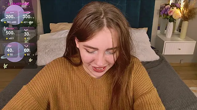 Moon  Bunny online show from 10/05/25, 03:14