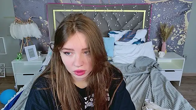 Moon  Bunny online show from 03/15/26, 12:12