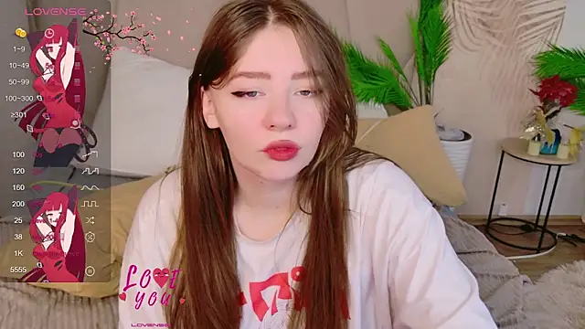 Moon  Bunny online show from 04/09/26, 04:24