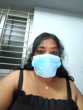 Snapshot of Tamil_Mithra chatting on 09/20/25, 04:12 Tamil Mithra online show from 09/20/25, 04:12