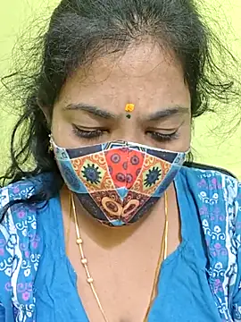 Snapshot of Tamil_Mithra chatting on 06/26/26, 07:58 Tamil Mithra online show from 06/26/26, 07:58