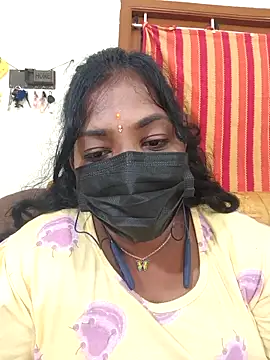 Snapshot of Tamil_Mithra chatting on 10/18/25, 06:32 Tamil Mithra online show from 10/18/25, 06:32