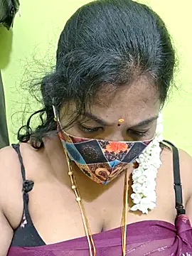 Snapshot of Tamil_Mithra chatting on 06/28/26, 04:46 Tamil Mithra online show from 06/28/26, 04:46
