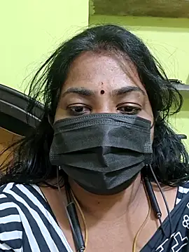 Snapshot of Tamil_Mithra chatting on 02/15/26, 04:17 Tamil Mithra online show from 02/15/26, 04:17