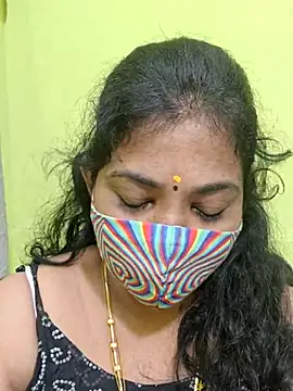 Snapshot of Tamil_Mithra chatting on 06/19/26, 06:08 Tamil Mithra online show from 06/19/26, 06:08