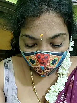 Snapshot of Tamil_Mithra chatting on 07/06/26, 07:59 Tamil Mithra online show from 07/06/26, 07:59