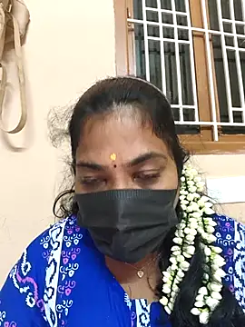 Snapshot of Tamil_Mithra chatting on 11/04/25, 03:49 Tamil Mithra online show from 11/04/25, 03:49