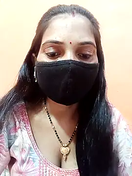 Payal-001 online show from 10/15/25, 12:02