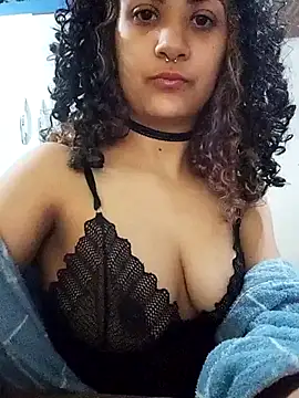 Snapshot of Camilla-23y chatting on 09/14/25, 02:34 Camilla-23y online show from 09/14/25, 02:34