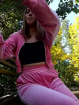 YOOUR EVAA online show from 09/24/25, 07:37