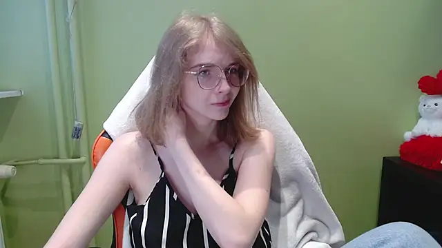 juicyPenny online show from 02/24/26, 07:20