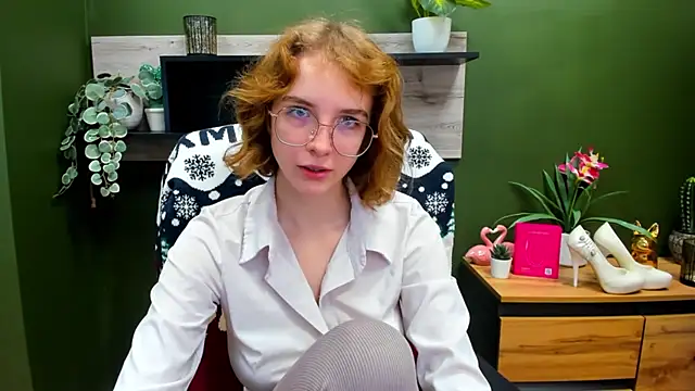 juicyPenny online show from 10/29/25, 07:51