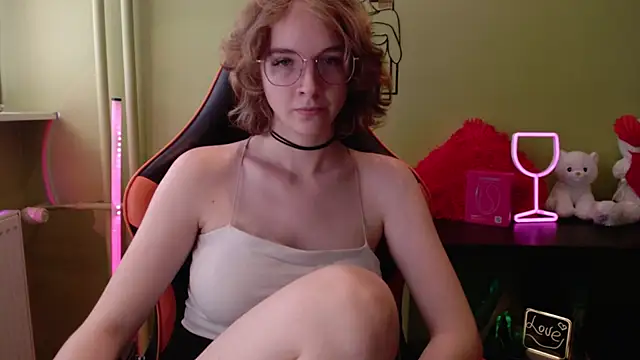 juicyPenny online show from 05/26/26, 08:23