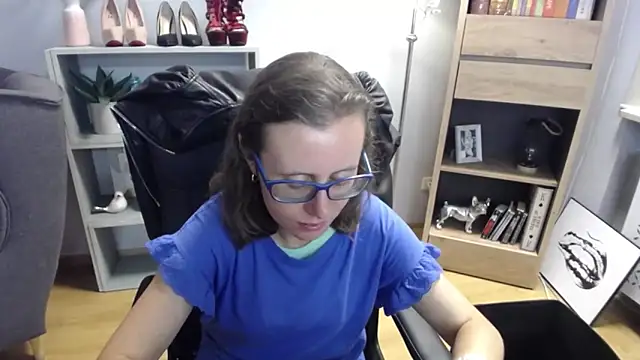 sweetxLizzy online show from 09/10/25, 04:22