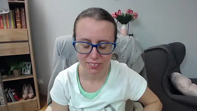 Snapshot of sweetxLizzy chatting on 06/01/26, 04:35 sweetxLizzy online show from 06/01/26, 04:35