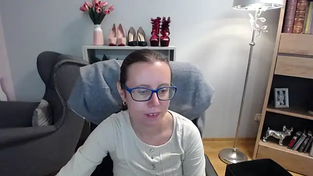 sweetxLizzy online show from 10/02/25, 04:27