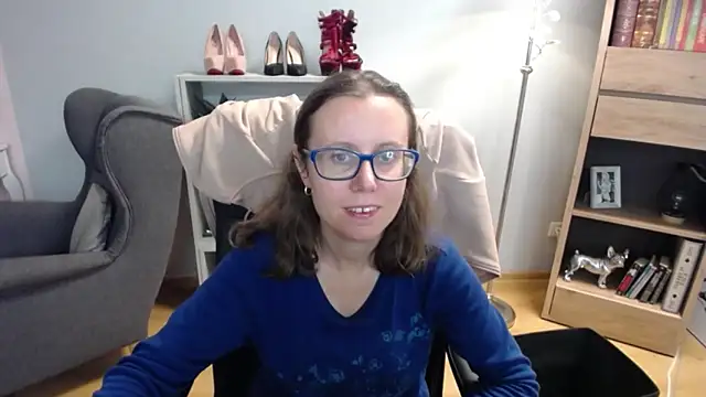 sweetxLizzy online show from 10/16/25, 04:21