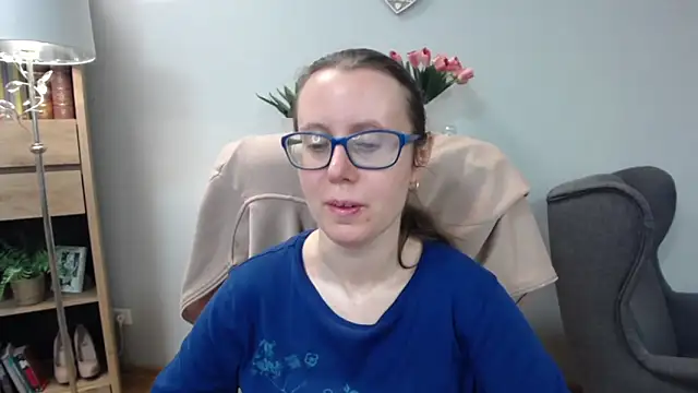 Snapshot of sweetxLizzy chatting on 04/21/26, 04:30 sweetxLizzy online show from 04/21/26, 04:30