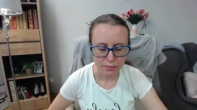 Snapshot of sweetxLizzy chatting on 05/26/26, 04:43 sweetxLizzy online show from 05/26/26, 04:43