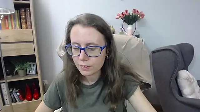 Snapshot of sweetxLizzy chatting on 05/29/26, 04:40 sweetxLizzy online show from 05/29/26, 04:40