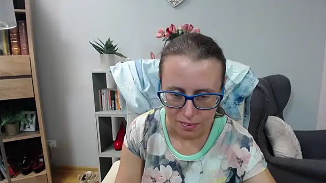 Snapshot of sweetxLizzy chatting on 07/02/26, 04:29 sweetxLizzy online show from 07/02/26, 04:29