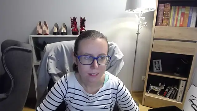 sweetxLizzy online show from 09/15/25, 04:24