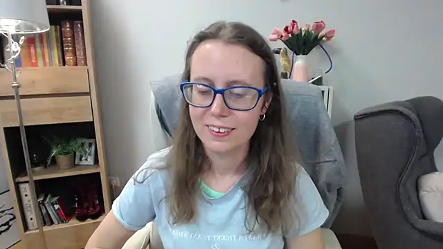 Snapshot of sweetxLizzy chatting on 05/25/26, 04:34 sweetxLizzy online show from 05/25/26, 04:34