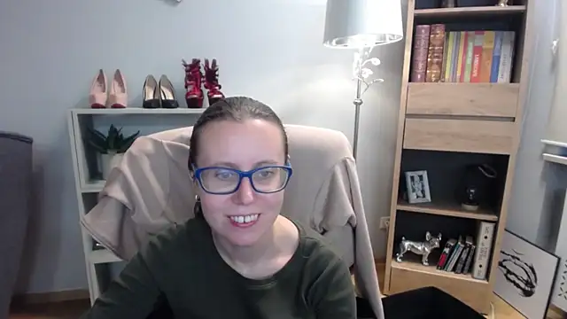 sweetxLizzy online show from 10/28/25, 05:29