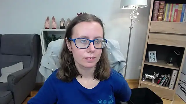 sweetxLizzy online show from 10/20/25, 04:36