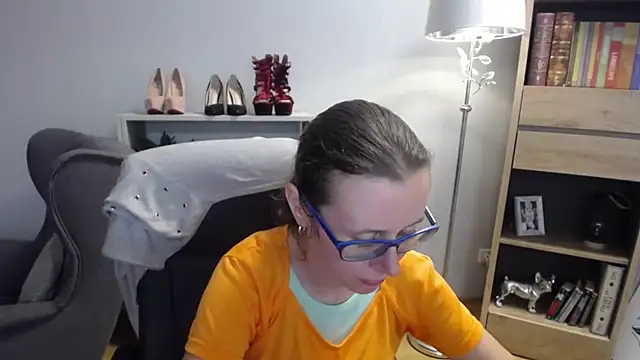 sweetxLizzy online show from 09/19/25, 04:38