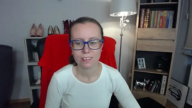 sweetxLizzy online show from 10/30/25, 05:39