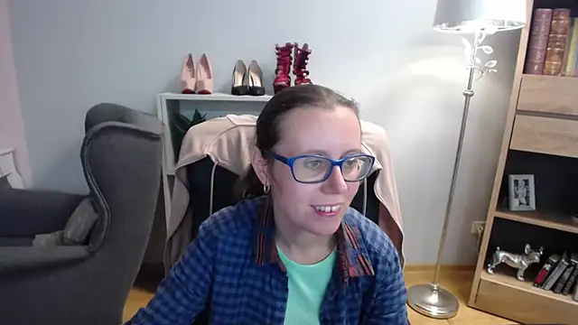 sweetxLizzy online show from 09/26/25, 04:41