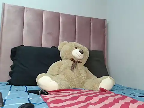 Snapshot of Abby_108 chatting on 12/04/25, 08:41 Abby 108 online show from 12/04/25, 08:41