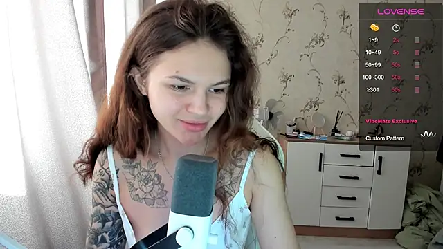 Snapshot of yourdreamm_ chatting on 09/18/25, 08:06 yourdreamm online show from 09/18/25, 08:06