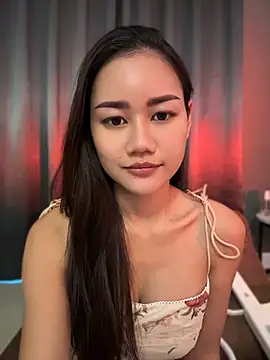 Snapshot of cherrycuteasian chatting on 06/08/26, 11:05 cherrycuteasian online show from 06/08/26, 11:05