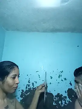 Snapshot of RandalHot chatting on 12/16/25, 09:24 RandalHot online show from 12/16/25, 09:24