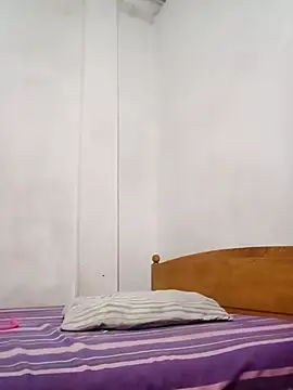 Slllll Couple00 online show from 11/12/25, 01:37