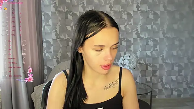 Snapshot of Kseni_a chatting on 07/02/26, 01:17 Kseni a online show from 07/02/26, 01:17