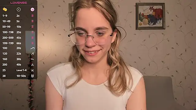 JoanBaggott online show from 12/02/25, 08:32