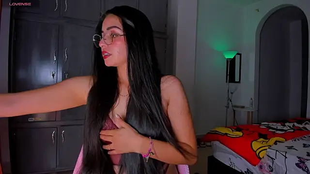 latingabby online show from 10/08/25, 10:43