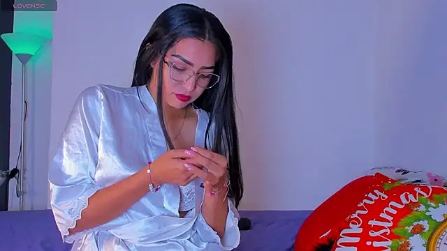 latingabby online show from 11/18/25, 09:29