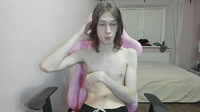 eleganc3 online show from 11/21/25, 08:41