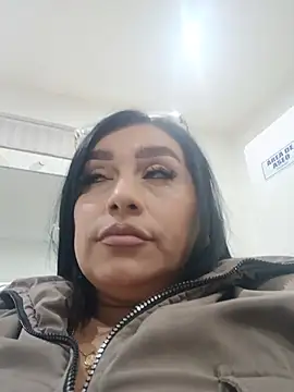 Naomi Braunx online show from 07/04/26, 11:38
