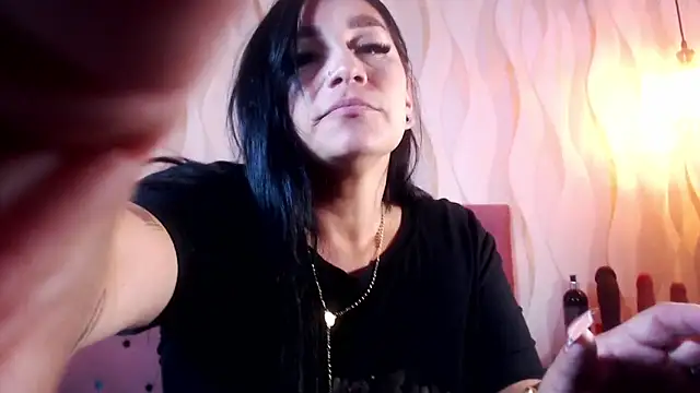Naomi Braunx online show from 06/15/26, 03:55