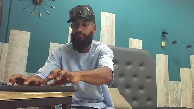 Damian Shakur online show from 11/17/25, 12:20