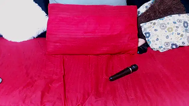 Violettx25 online show from 12/16/25, 05:00