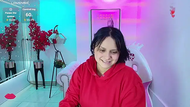 Snapshot of Bluesky_666 chatting on 09/19/25, 07:29 Bluesky 666 online show from 09/19/25, 07:29