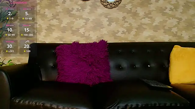 katspicy  online show from 11/13/25, 02:21