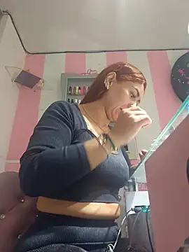 Snapshot of sandy_y chatting on 11/05/25, 05:38 sandy y online show from 11/05/25, 05:38