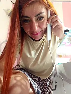 Snapshot of sandy_y chatting on 09/16/25, 05:58 sandy y online show from 09/16/25, 05:58